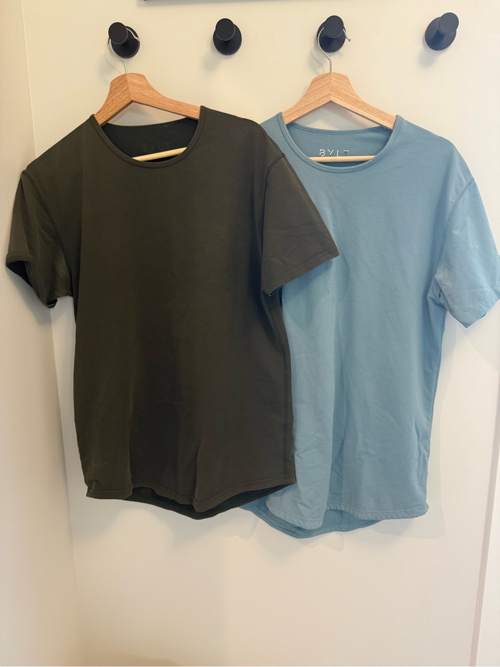 BYLT Basics Men’s Drop-Cut T-Shirt Bundle - Size Medium - dark Olive & Blue